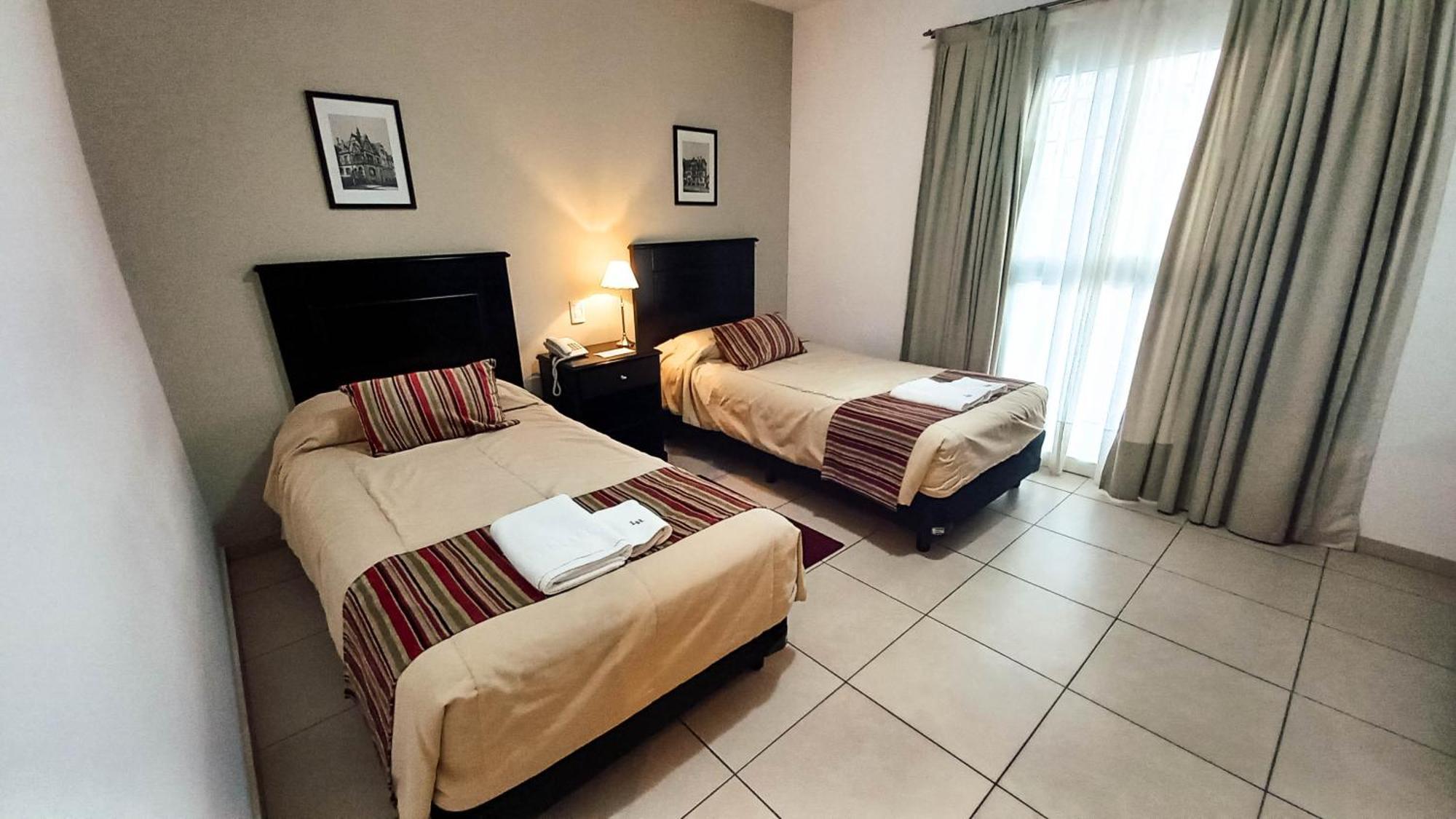 Laplace Hotel Córdoba Zewnętrze zdjęcie